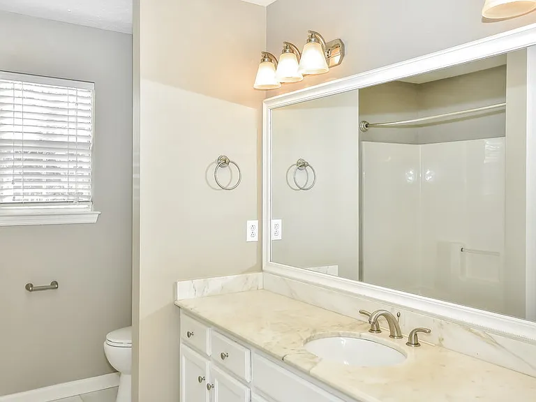 142 S Birchwood Dr — Photo 14
