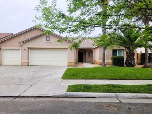 2706 Gloria Ave, Sanger, CA 93657