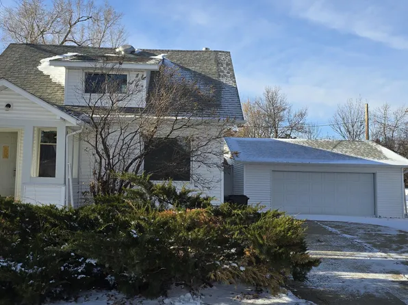 205 Elm Ave, Taylor, ND 58656