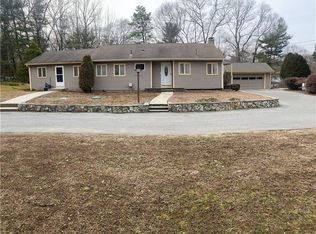 114 Hopkins Ave, Johnston, RI 02919