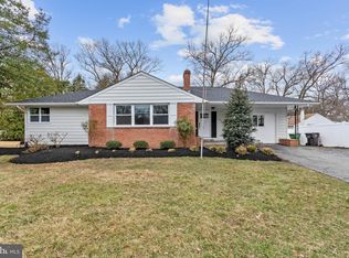 620 S Woodbury Rd, Pitman, NJ 08071