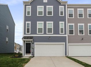 85 Stafford Pl, Falling Waters, WV 25419