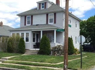 35 Ausdale Rd, Cranston, RI 02910