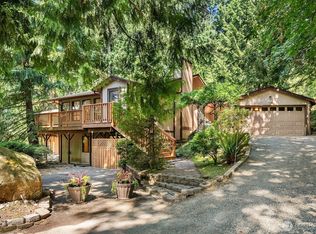 19510 SE May Valley Rd, Issaquah, WA 98027