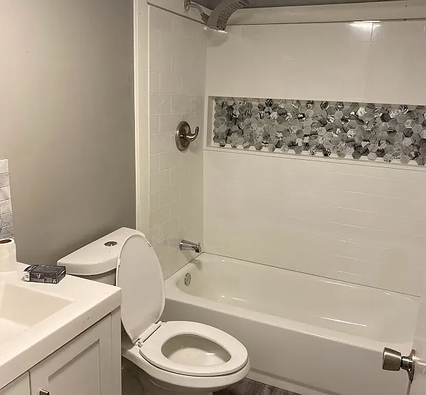 4976 Twin Woods Dr #1 — Photo 5