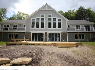10 Blossom Ln, Monmouth, ME 04259