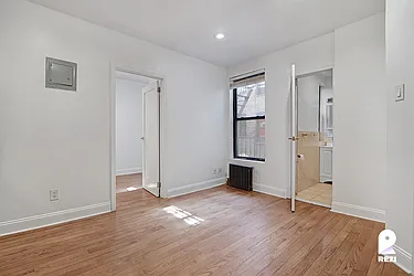 Rented by REZI