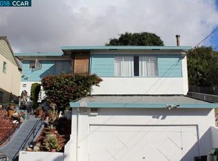 7634 Sunkist Dr, Oakland, CA 94605