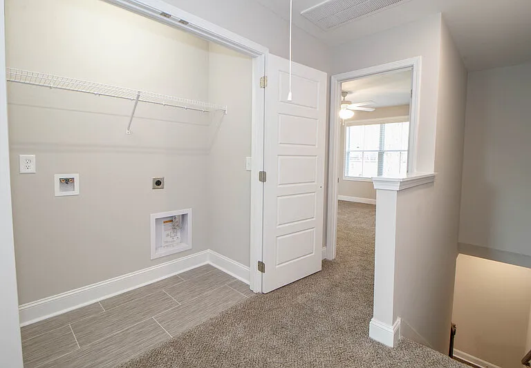 220 Drayton Dr #B — Photo 14