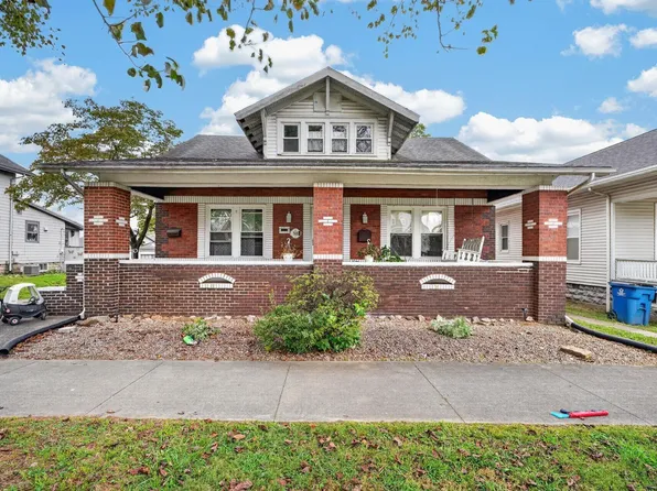 518 Chestnut St, Mount Carmel, IL 62863