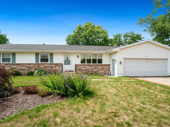 202 S West St, Byron, IL 61010