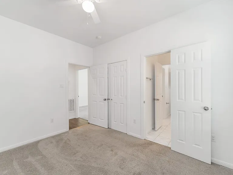 7902 Parnell St #B — Photo 10