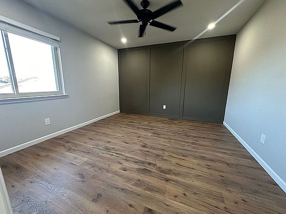 5th image of 5446 Barcelona Dr