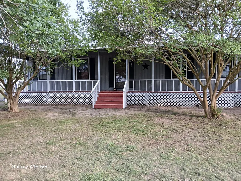 6092 FM 180 — Photo 6