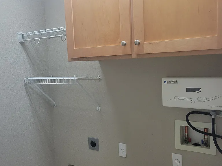 1008 Diamante Dr — Photo 13