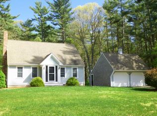 12 Thompson St, Pembroke, MA 02359