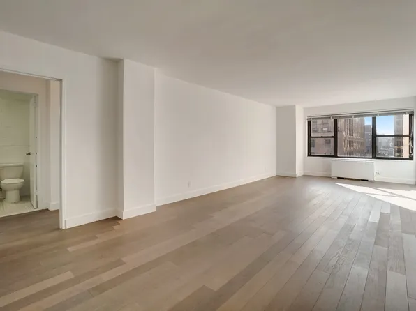 120 East 34th Street image 1 of 6