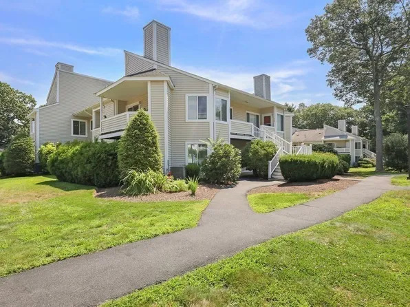 750 Whittenton St APT 522, Taunton, MA 02780