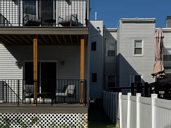 29 Carlton Avenue image 7 of 32