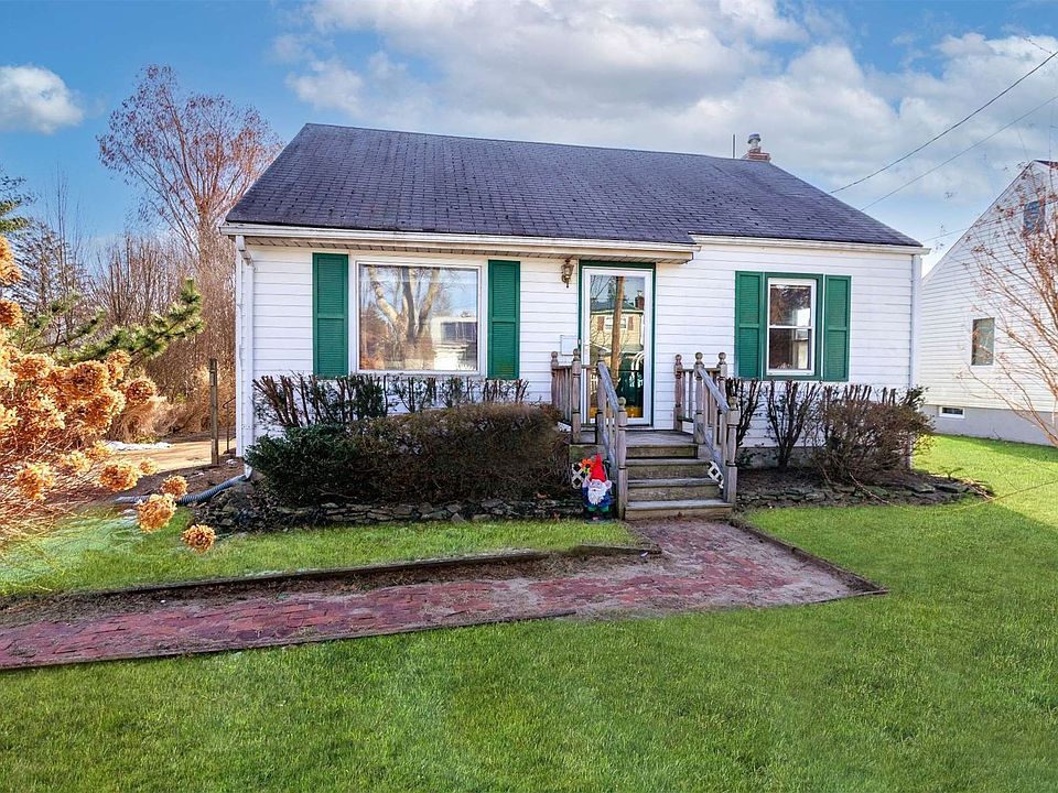 85 E 12th Street, Huntington Station, NY 11746 Zillow