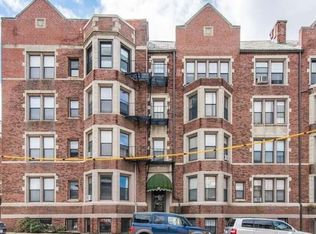 26 Commonwealth Ter APT 3, Brighton, MA 02135