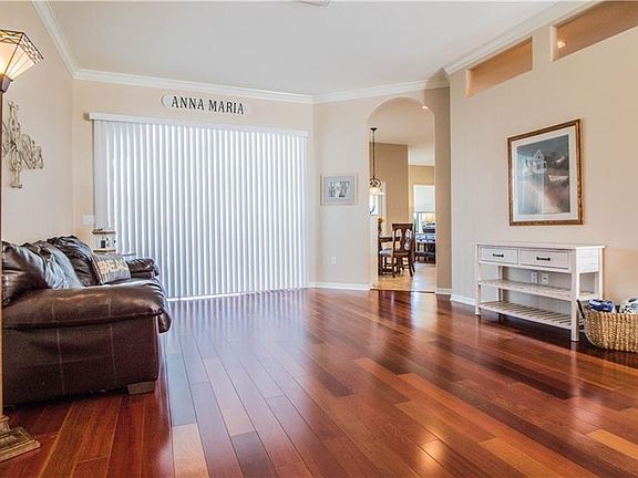 5th image of 3413 Cypress Landing Dr
