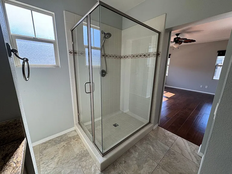 345 Dahlia Way — Photo 17