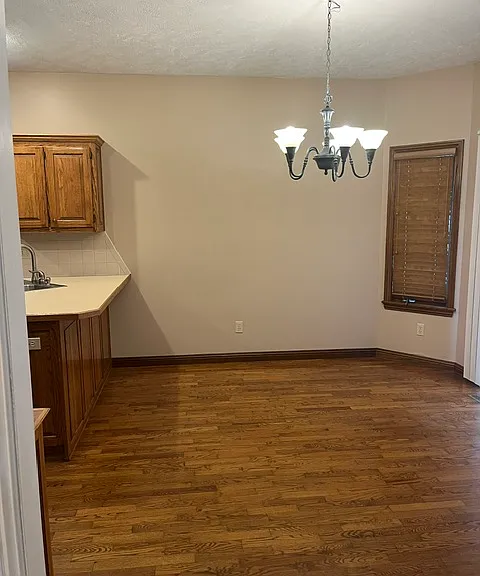 1142 S Carriage Ave — Photo 9