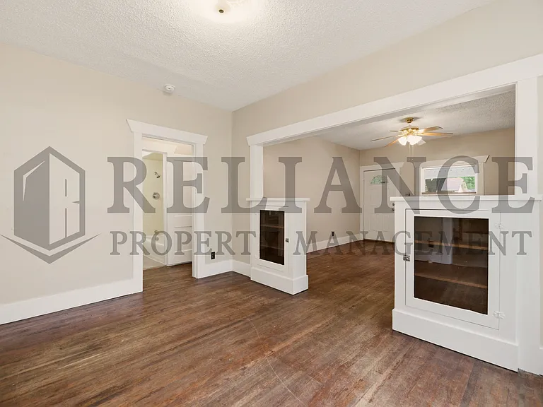 1425 S Laura Ave — Photo 16