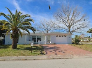 9203 Greenbriar Ln, Port Richey, FL 34668