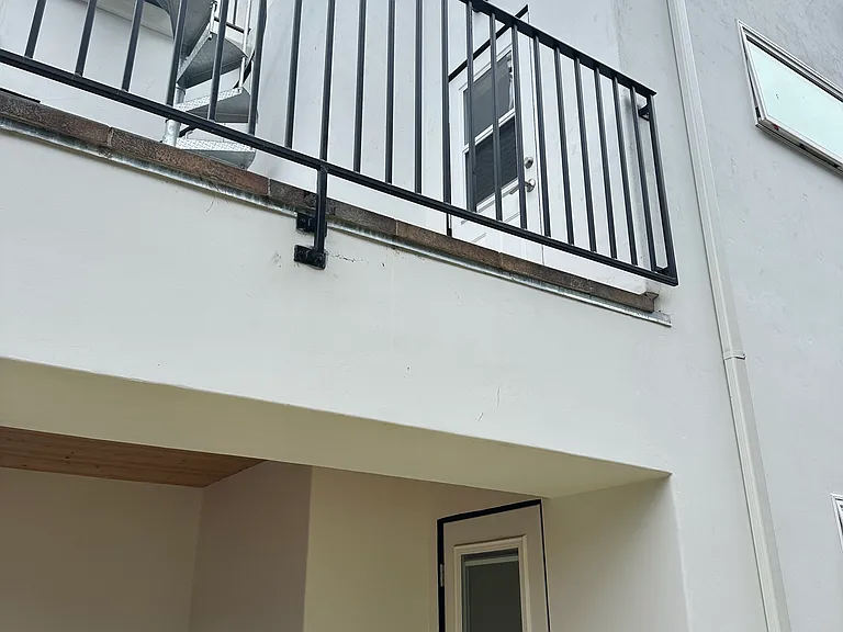 1010 Hillside Ave — Photo 4