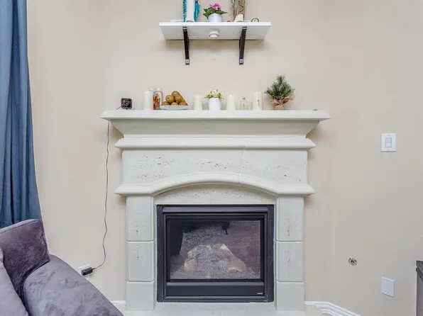 11075 Walts Run Ln, Cypress, TX 77433