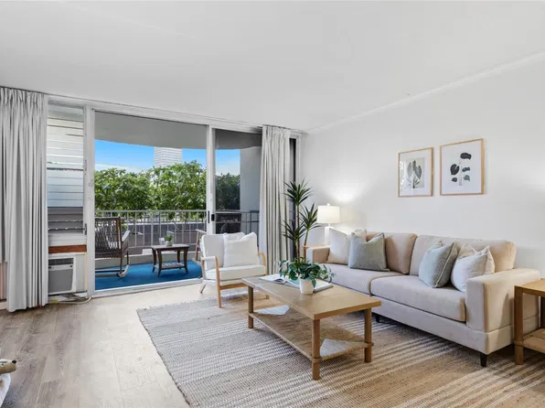 1717 Ala Wai Blvd APT 303, Honolulu, HI 96815