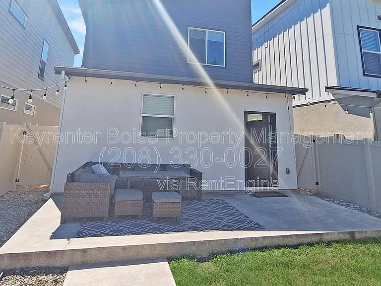 1508 S Oakland Ave — Photo 21
