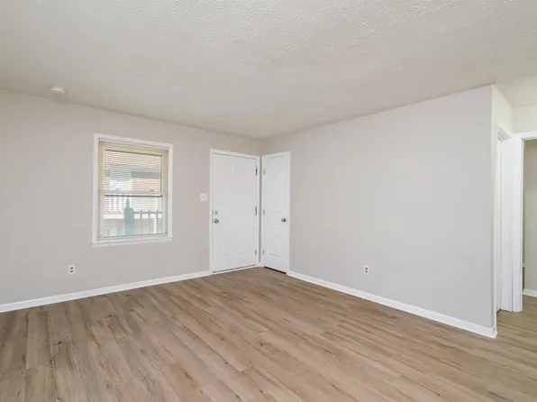 5608 Jacksboro Pike, Knoxville, TN