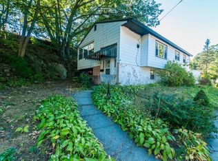 28 Stonehill Rd, Hyde Park, MA 02136