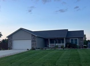 2640 Sage Dr, Warsaw, IN 46582