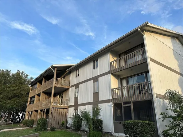 6519 W Newberry Rd #911, Gainesville, FL 32608