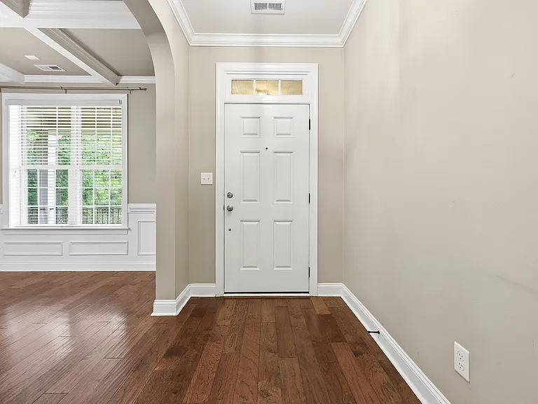 265 Heather Brook Cir — Photo 10