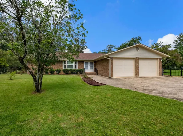 48 Leslie Anne St, Crawfordville, FL 32327