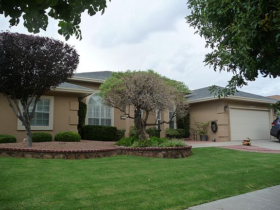 2nd image of 1225 Desert Canyon Dr