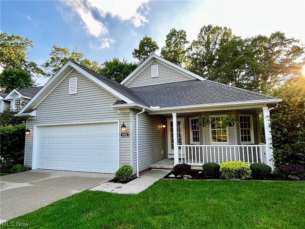 1915 Hampton Run 21, Broadview Heights, OH 44147 Zillow