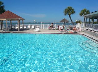 3600 42nd St S #52C, Saint Petersburg, FL 33711