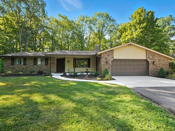 4623 W Wallen Rd, Fort Wayne, IN 46818