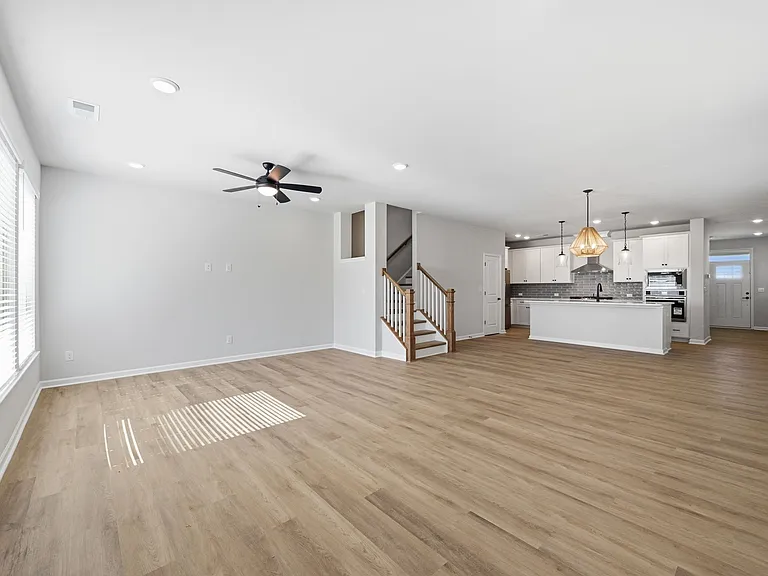 10134 Mamillion Dr — Photo 13