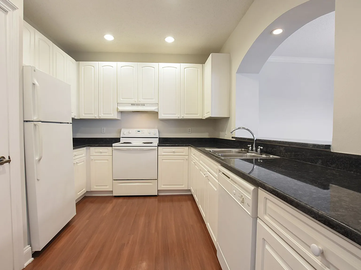 The Villas at Laketown — Photo 3