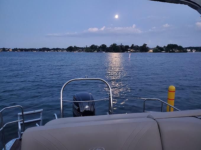 3590 Orchard Lake Rd, Orchard Lake, MI 48324 Zillow