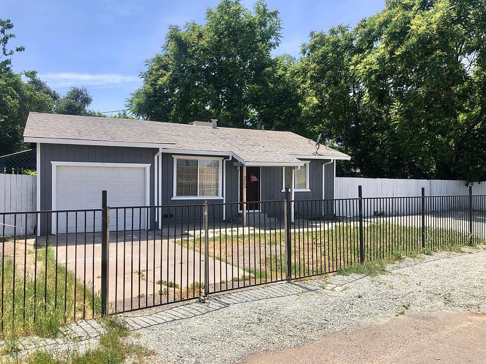 1st image of 3249 Redwood Ave