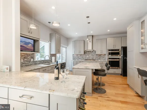 401 Clairemont Rd, Villanova, PA 19085