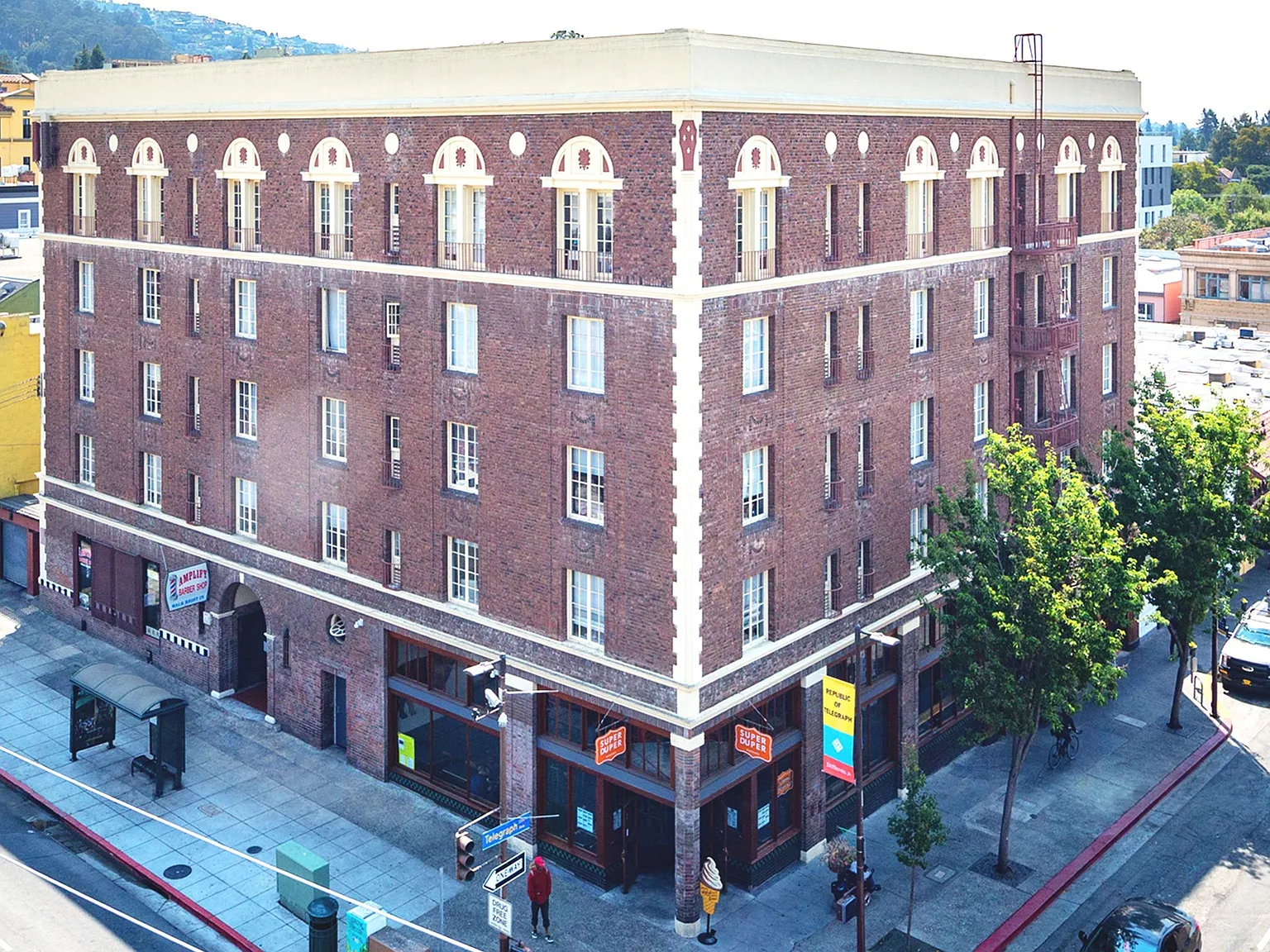 2500 Durant Avenue — Photo 3